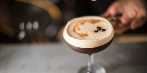 Making a French Martini with Whaleys Mixology